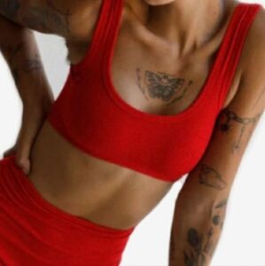 ARQ Wide Strap Bra Cherry XS